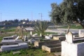 الكشف عن هوية الطفلة التي دفنت سراً في خانيونس ..لماذا قام أهلها بدفنها ؟!