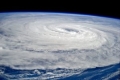 أقوى عاصفة على الأرض في طريقها إلى اليابان.. شاهد كيف تبدو من الفضاء