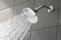 بالصور | أهم الفروقات بين الاستحمام بالماء البارد أو الماء الساخن
