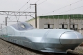 بالفيديو.. قطار ياباني فائق السرعة يقطع 500 كيلومتر في وقت قصير
