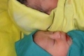 طفلتان تولدان عند الساعة 12 و12 دقيقة في 12/12/2012