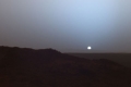 بالفيديو... السر وراء ظهور غروب الشمس فى المريخ باللون الأزرق