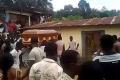 فيديو .. قتيل يرشد عن قاتله أثناء جنازته!