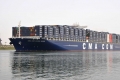 سفينة الحاويات العملاقة «ميدسون ميرسك» تعبر قناة السويس