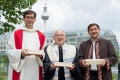 ألمانيا تبني أول مسجد وكنيسة ومعبد يهودي تحت سقف واحد