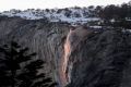 &quot;يوسمايت» شلال يتحول إلى حمم بركانية ساعتين سنوياً... شاهد الصور والفيديو