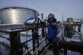 أسعار النفط تشتعل بعد خفض أوروبا واردات الخام الروسي 90%
