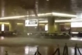 بالفيديو..الأمطار تسقط سقف صالة القدوم بمطار الملك فهد
