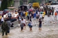 بالصور والفيديو.....فيضانات قاتلة بالمكسيك وارتفاع حصيلة الضحايا إلى 47 قتيلاً