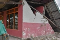 زلزال مدمر يضرب مقصدا سياحيا شهيرا في إندونيسيا