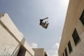 وفاة عضو من القسام سقط من فوق مبنى في المغازي
