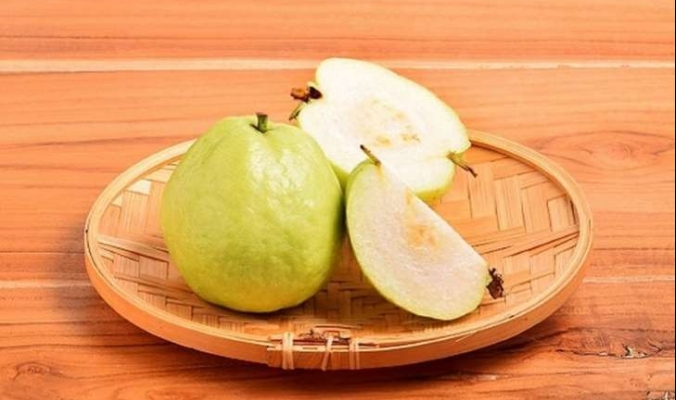 6 فوائد للجوافة.. أهمها التخلص من الوزن الزائد