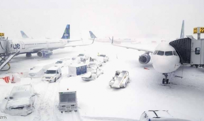 إلغاء مئات الرحلات في نيويورك بسبب الثلوج