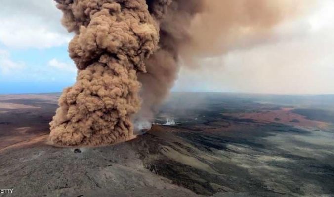 بركان &quot;كيلوا&quot; يثور والأرض تتصدع في هاواي