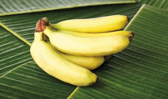 مواد غذائية لا ينصح بتناولها مع الموز