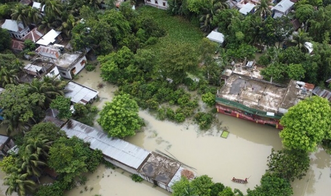 هكذا غمرت الفيضانات ثلث مساحة بنغلاديش (شاهد)