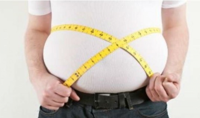 الوزن الزائد يرفع من خطر الإصابة بثمانية أنواع من السرطانات