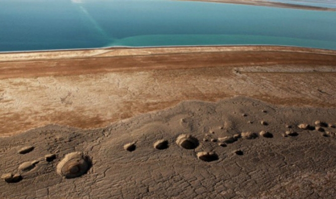 العثور على آثار لكارثة بيئية من صنع بشري في قاع البحر الميت