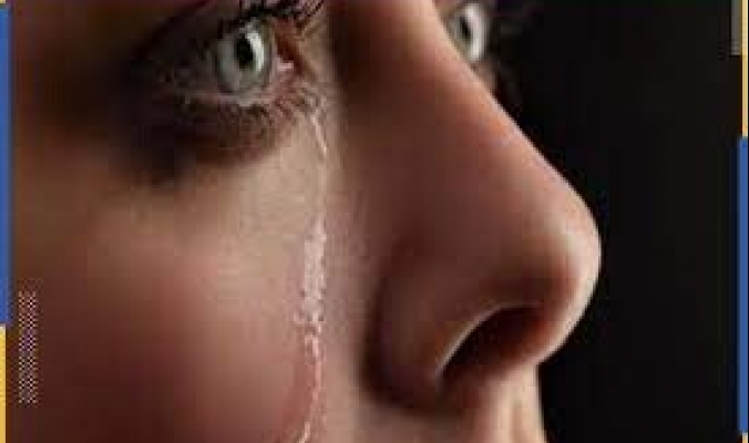 ليس فرطا في العاطفة فحسب.. لماذا تبكي النساء أكثر من الرجال؟