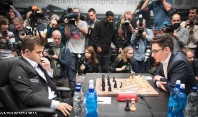 نرويجي يقضي على آمال الأميركيين في الشطرنج