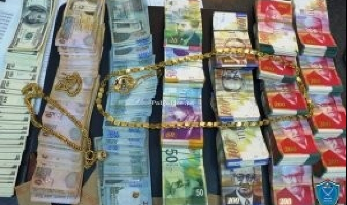 الكشف عن ملابسات سرقة قرابة 350 ألف شيقل ومصاغ ذهبي من منزل في نابلس