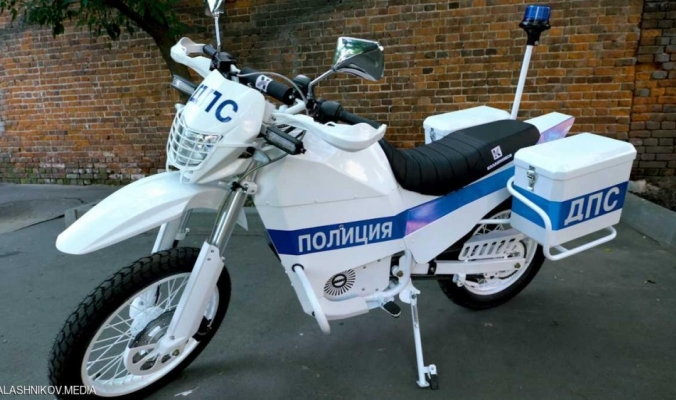 جديد &quot;كلاشنيكوف&quot;.. دراجة نارية للقوات الروسية