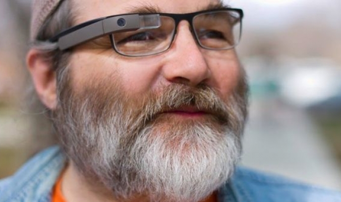 جوجل تكشف عن بعض تطبيقات نظارتها الذكية ودعمها للنظارات الطبية
