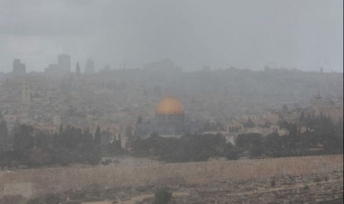 كميات رائعة من الأمطار تفوق التوقعات في القدس وبيت لحم ورام الله والخليل وعسقلان