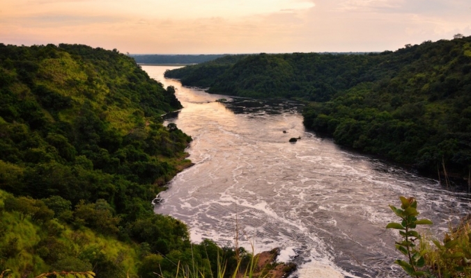 لماذا يتدفق نهر النيل تجاه الشمال ؟