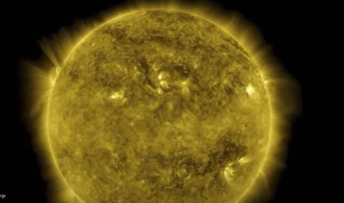 كشف جديد يقرّب العلماء من فك لغز سطوع الشمس
