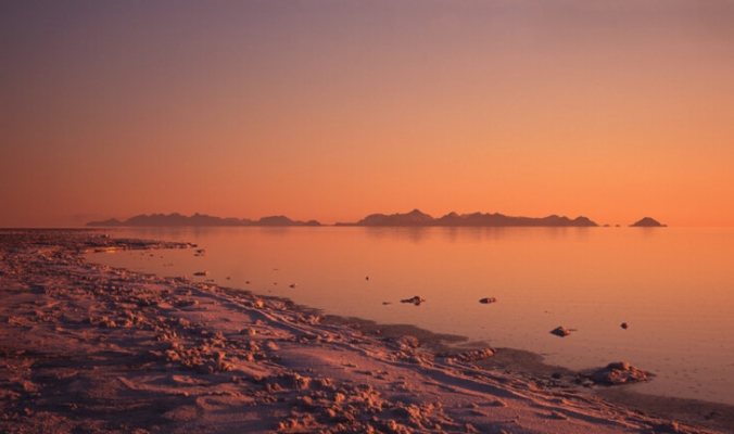 بحيرة الملح العظيمة يمكن أن تختفي في غضون 5 سنوات فقط!