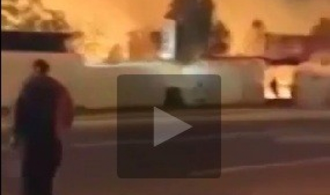 بالفيديو : حريق هائل يلتهم عدداً من مُخيمات الحجاج بعرفة