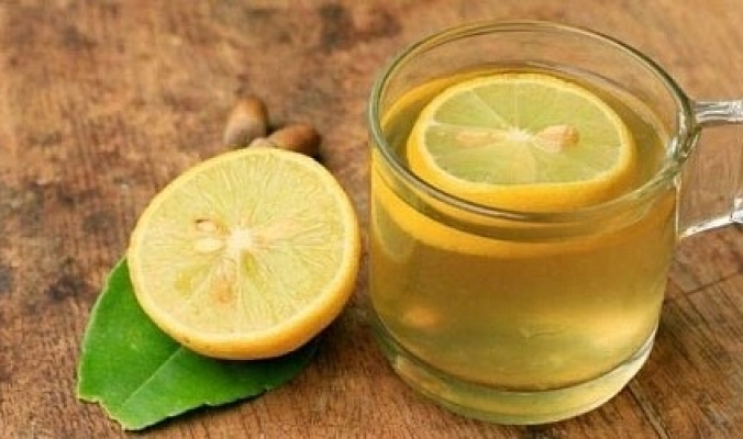 وصفة الماء لتخسيس “الخيار بالزنجبيل والليمون والنعناع”