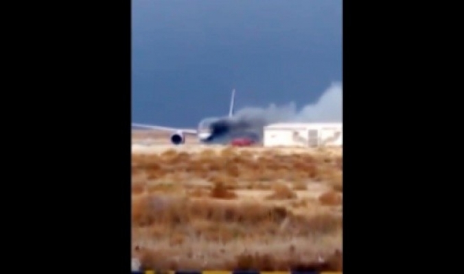 حريق بطائرة للملكية في مطار عمان
