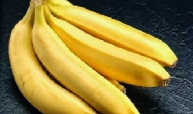 هل تعرف ماذا يحدث اذا أكل الرجل الموز؟؟