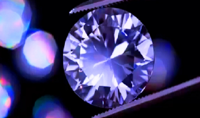 علماء عثروا على مليون مليار طن من الماس في جوف الأرض