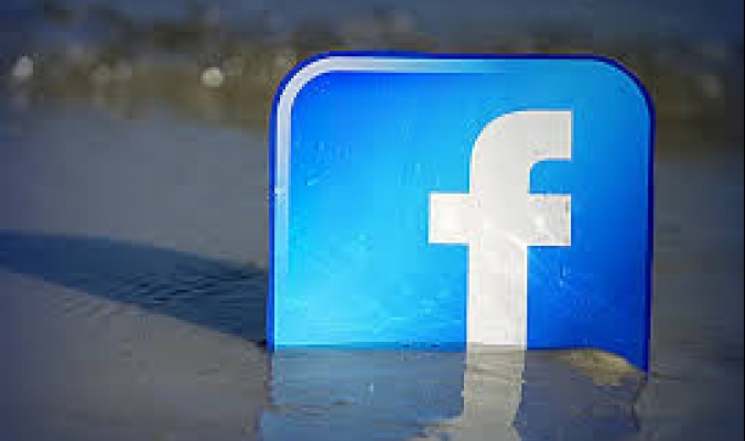 «فيس بوك» تنافس «فورسكوير» بميزة توصيات الأماكن