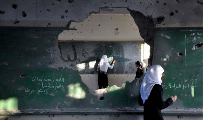 التربية تطلق برنامجًا لبناء 100 مدرسة جديدة بغزة