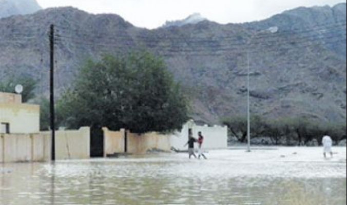 توقعات بهطول أمطار غزيرة جدا ... منخفض مداري عميق يقترب من سواحل سلطنة عمان