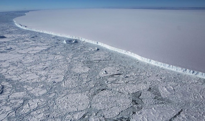 لغز اختفاء البحيرات الضخمة في القارة القطبية الجنوبية