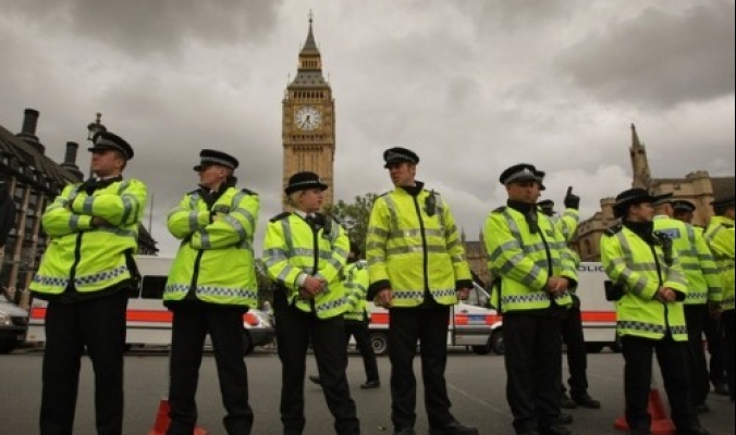 شرطة ‫‏بريطانيا‬ تجبر ‫الضباط‬ على إنقاص وزنهم أو البحث عن وظيفة أخرى