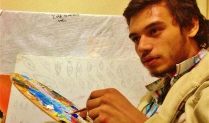 شاب فلسطيني يرسم 72 ساعة ليدخل كتاب غينيس