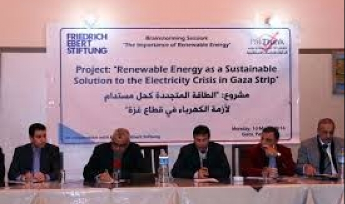 خبراء يدعون لأستخدام الطاقة المستدامة كحل إستراتيجي لأزمة الكهرباء في غزة