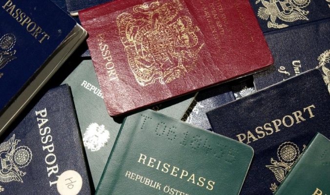 هل تعلم إلام يرمز لون جواز سفر بلدك؟