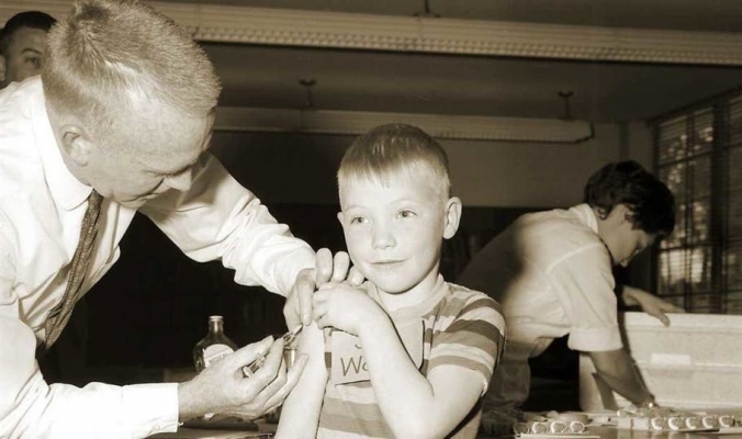 أب اللقاحات الحديثة..رجل أنقذ الملايين وفاز بنوبل