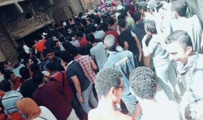 هذه ليست صورة مظاهرة في مصر ..ستستغربون ما هي !