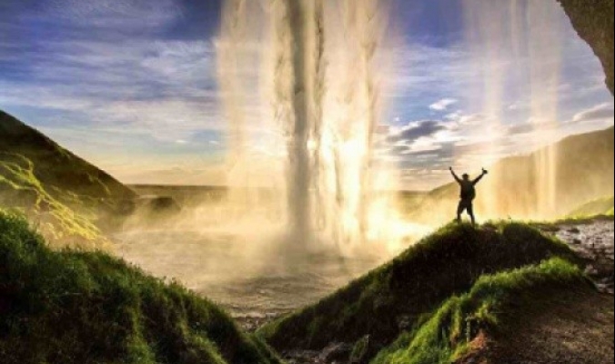 صور: أروع شلالات المياه في ايسلندا
