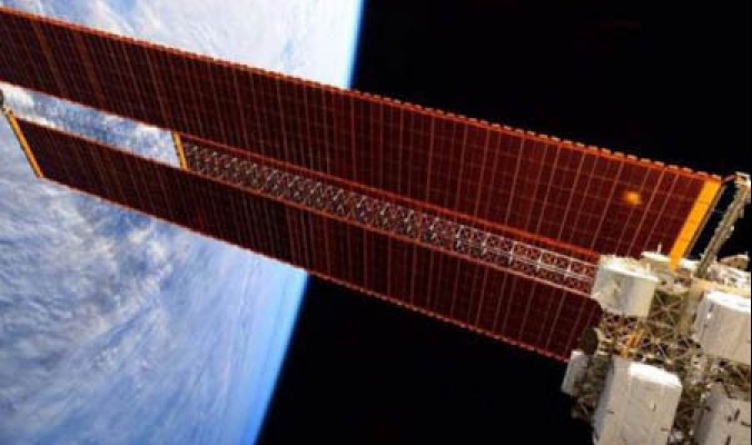 مركبة الشحن الاميركية دراغون تنفصل عن محطة الفضاء الدولية وتتجه الى الارض