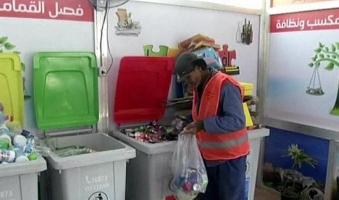 شاهد: النفايات مقابل المال في القاهرة