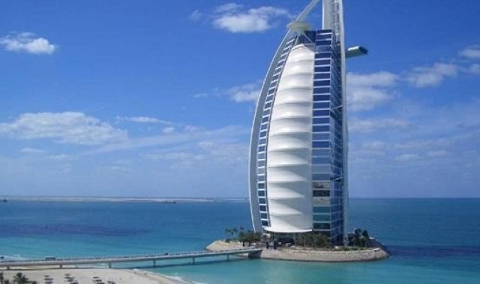 الفندق الأفخم في العالم برج العرب في دبي يتيح الاستمتاع بـ&quot;الساونا&quot; على ارتفاع 150 متراً